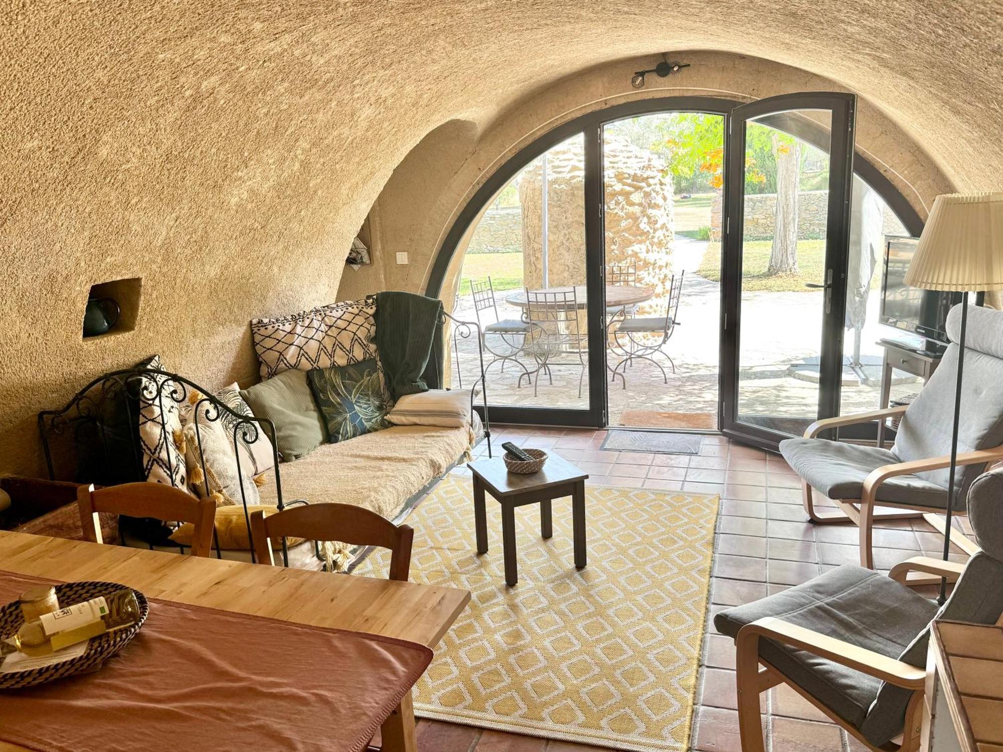 Appartement Bastide du Buou à Puyvert Extérieur photo