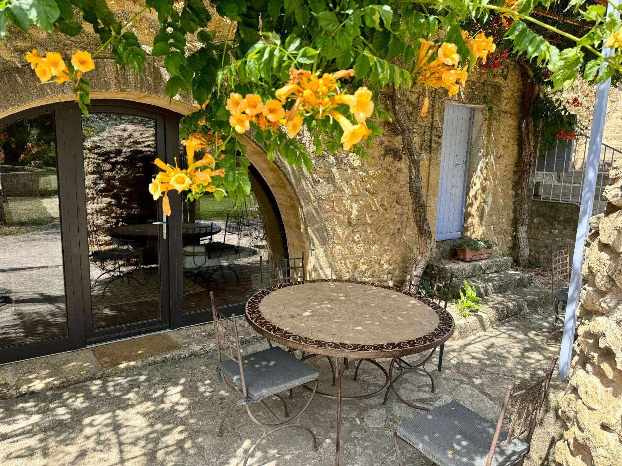 Appartement Bastide du Buou à Puyvert Extérieur photo